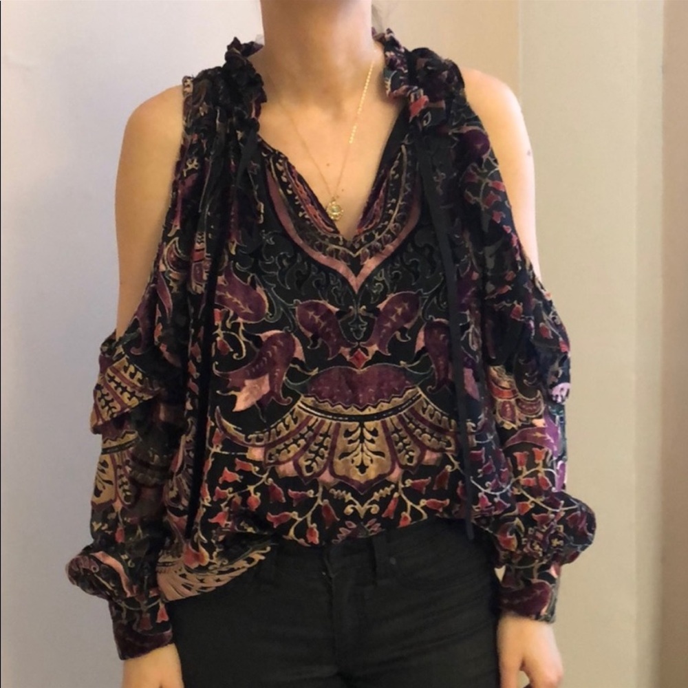 Multi colored cold shoulder blouse